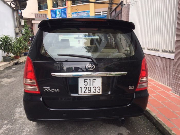 Màu Đen Hot- Toyota Innova 2.0g Số Sàn