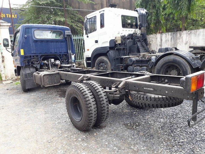 Hyundai HD99 mui bạt, mới 100% giá tốt.