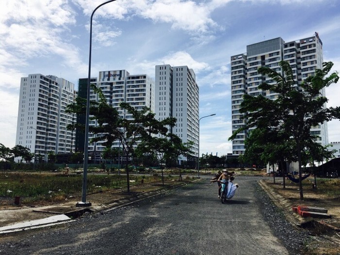 Đất chân cầu Cát Lái Q2, MT KD buôn bán hoặc đầu tư, SHR, thổ cư 100%