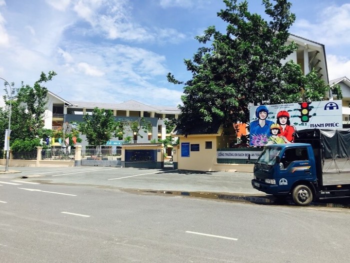 Đất chân cầu Cát Lái Q2, MT KD buôn bán hoặc đầu tư, SHR, thổ cư 100%