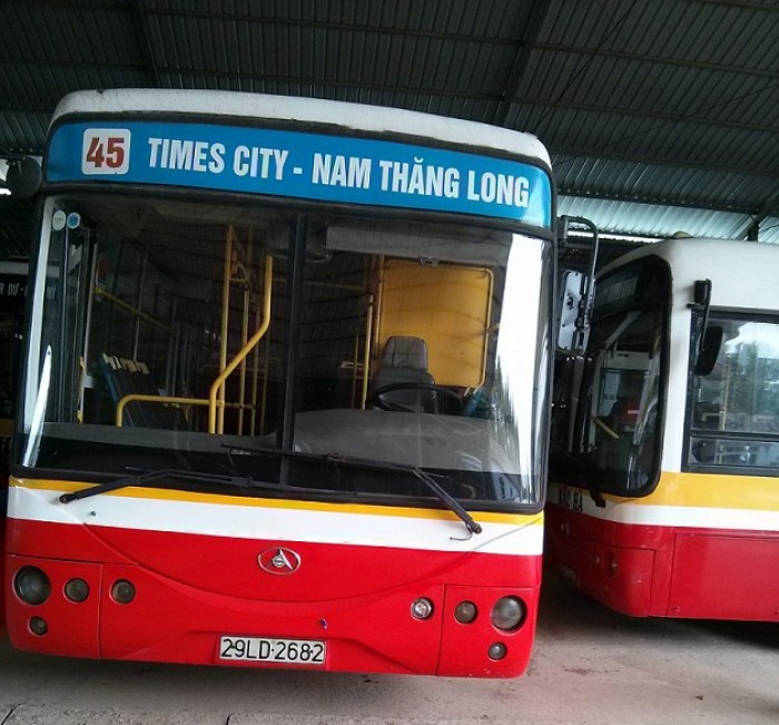 Lô xe bus Trung Quốc 2006 tuyến bus nội đô Hà Nội