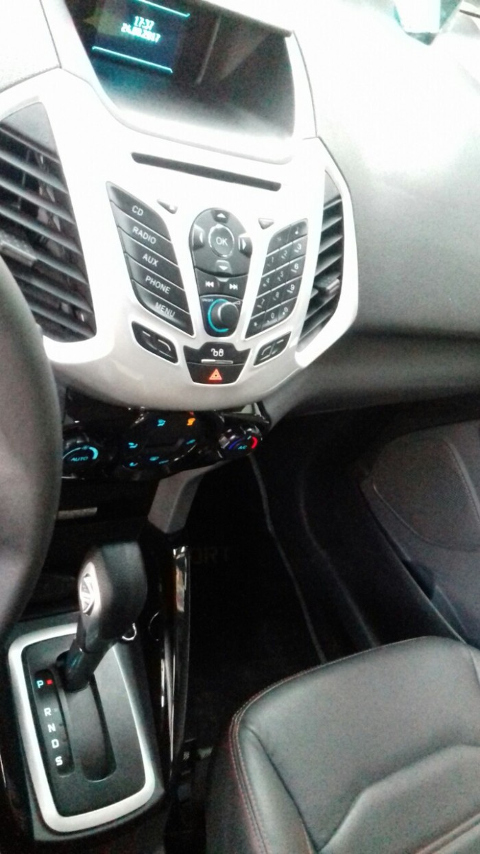 Ford ecosport Titanium 2014 1.5AT màu đỏ như mới