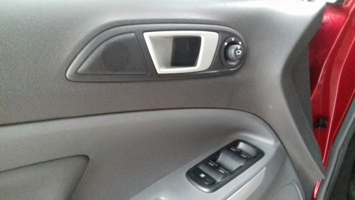 Ford ecosport Titanium 2014 1.5AT màu đỏ như mới