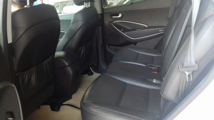 Hyundai Santa Fe 4WD 2.4AT sx 2015 màu trắng