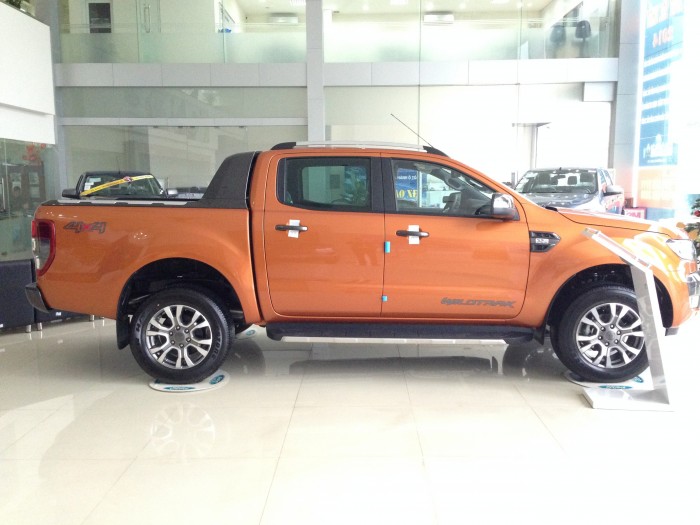 Các phiên bản Ford Ranger Wildtrak đời 2017, Giao xe ngay