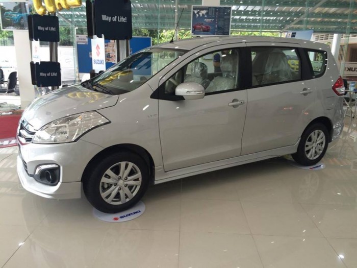 Xe du lịch 7 chỗ Suzuki Ertiga 2017 - KHUYẾN MÃI NGAY 40 TRIỆU