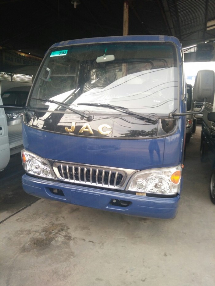 Tải Jac 2 tấn 4 giá rẻ, bán giá rẻ ưu đãi trong tháng 8