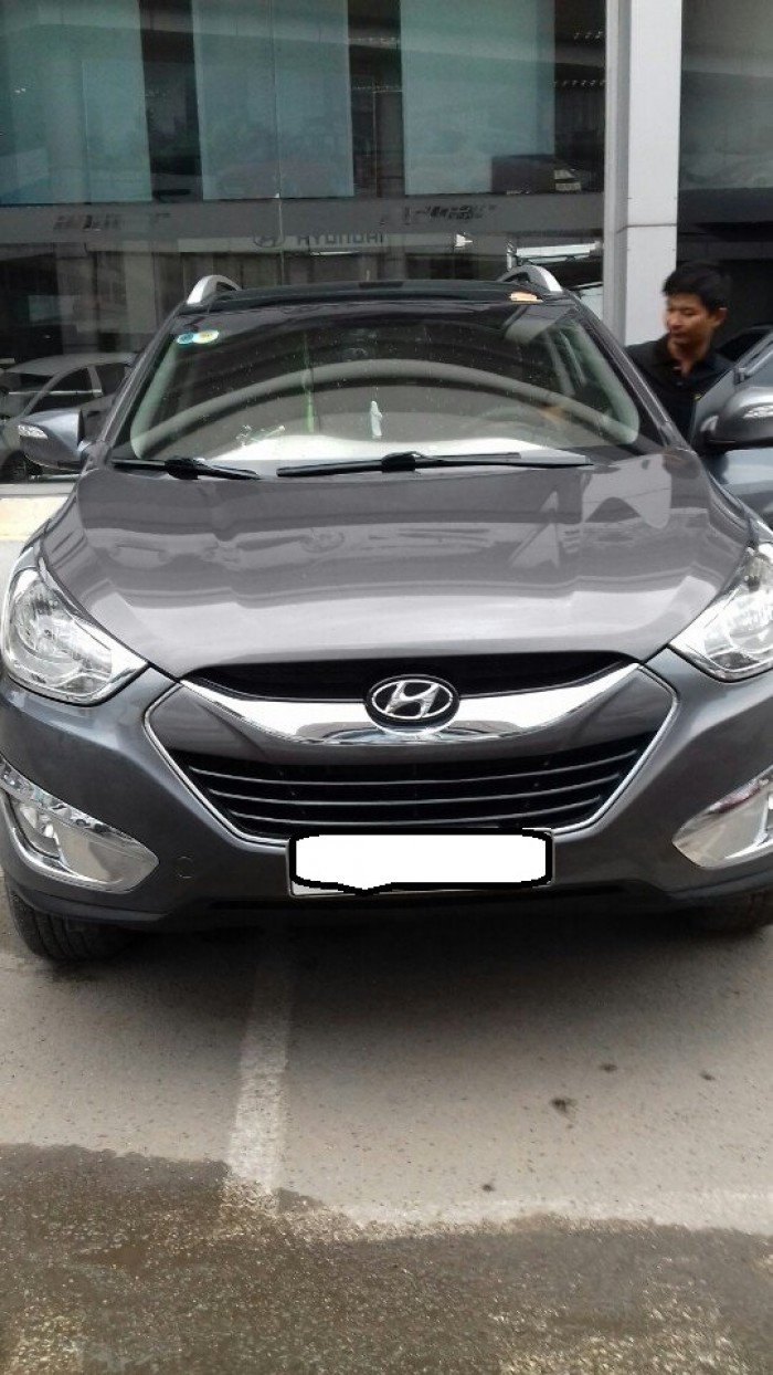 Bán Hyundai Tucson 4WD 2.0AT 2010 màu xám giá mềm