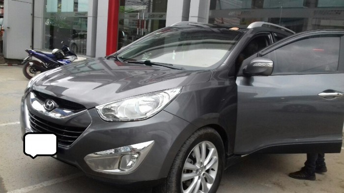 Bán Hyundai Tucson 4WD 2.0AT 2010 màu xám giá mềm