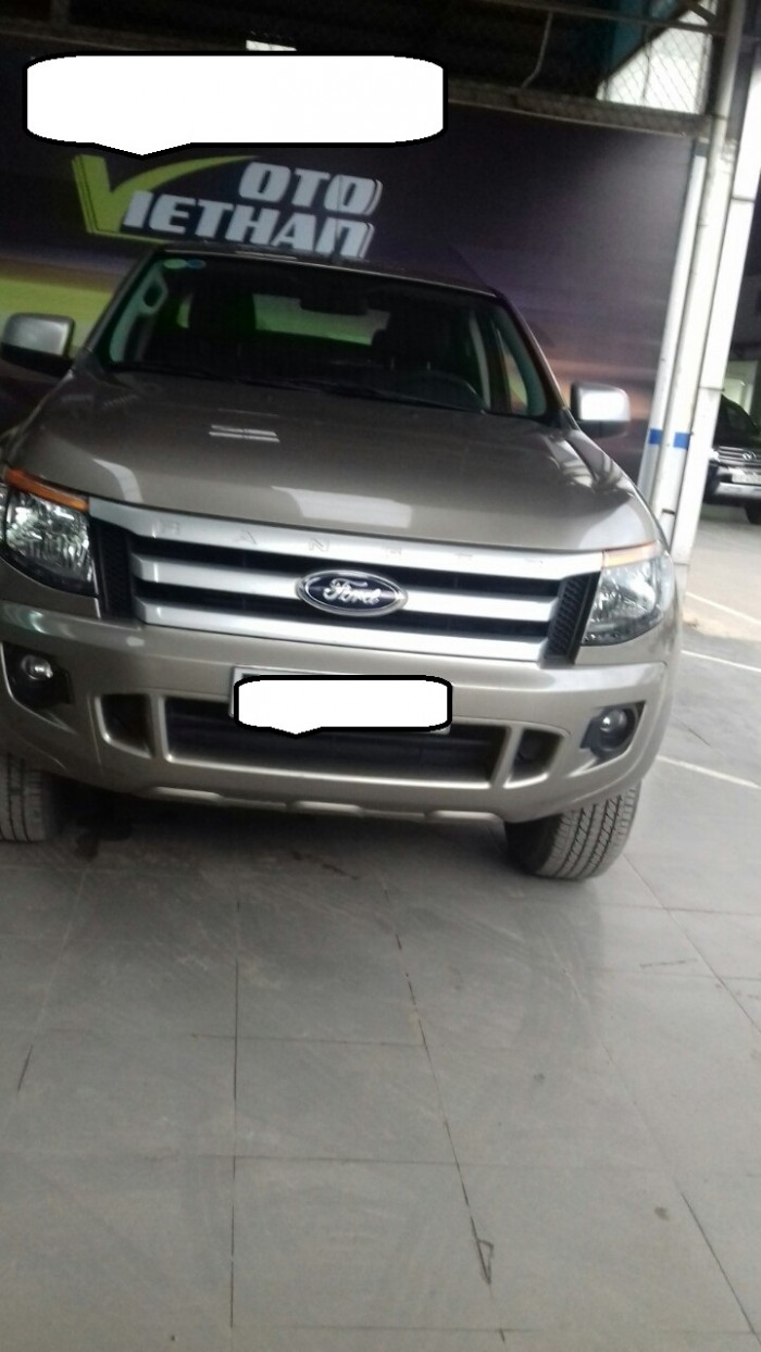 Bán Ford Ranger  2.2 AT, sản xuất 2013, số tự động, máy dầu, 1 cầu, màu vàng cát