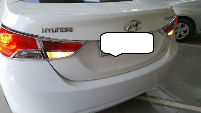 Bán Hyundai Elantra  GLS 1.8MT nhập Hàn Quốc 2013 màu trắng
