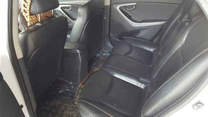 Bán Hyundai Elantra  GLS 1.8MT nhập Hàn Quốc 2013 màu trắng