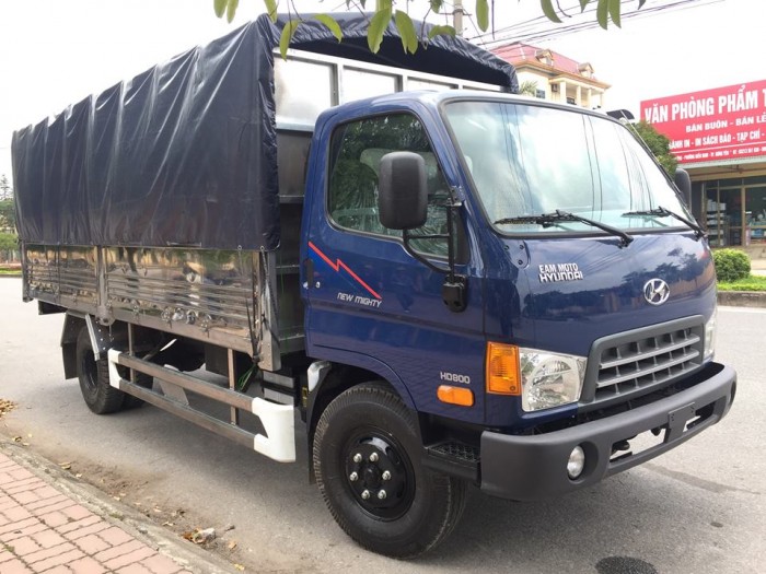 Xe tải HD800 7,9 tấn - Thùng mui bạt, giá lăn bánh