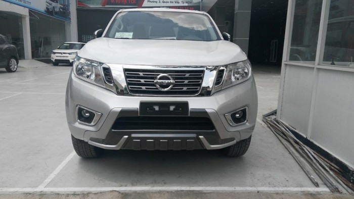 Nissan Navara EL 2017, xe giao ngay tặng kèm bộ phụ kiện  hỗ trợ vay 85%