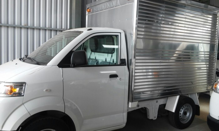 Xe tải Suzuki 750kg nhập khẩu nguyên chiếc, giá rẻ