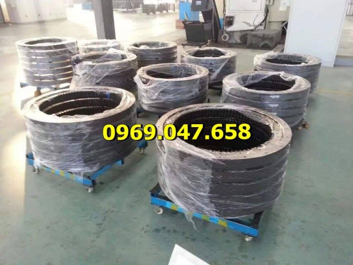Mâm xoay quay toa máy xúc đào Volvo EC