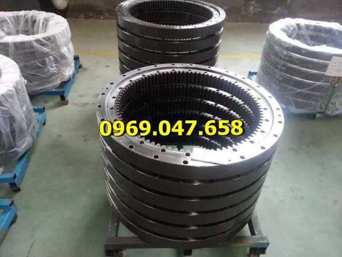 Mâm xoay quay toa máy xúc đào Volvo EC