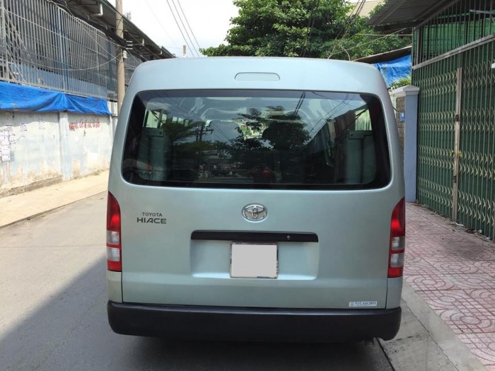Cần bán gấp xe Toyota Hiace 2007 số sàn xe 16 chổ còn rất mới