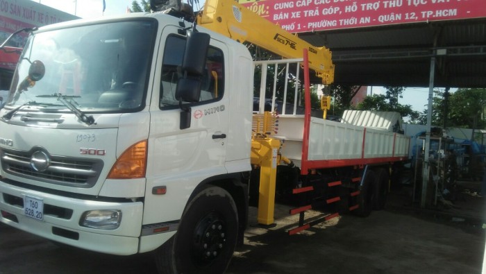 Hino Fj 16 Tấn Gắn Cẩu Sosan 7 Tấn