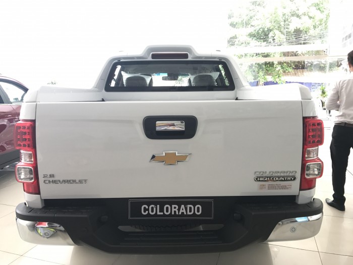 Xe bán tải Chevrolet Colorado giá cực tốt - khuyến mãi đến 70 triệu đồng