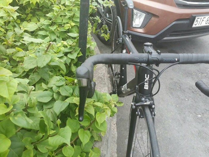 Roadbike cacbon BMC team machine SLR 03.Iike new