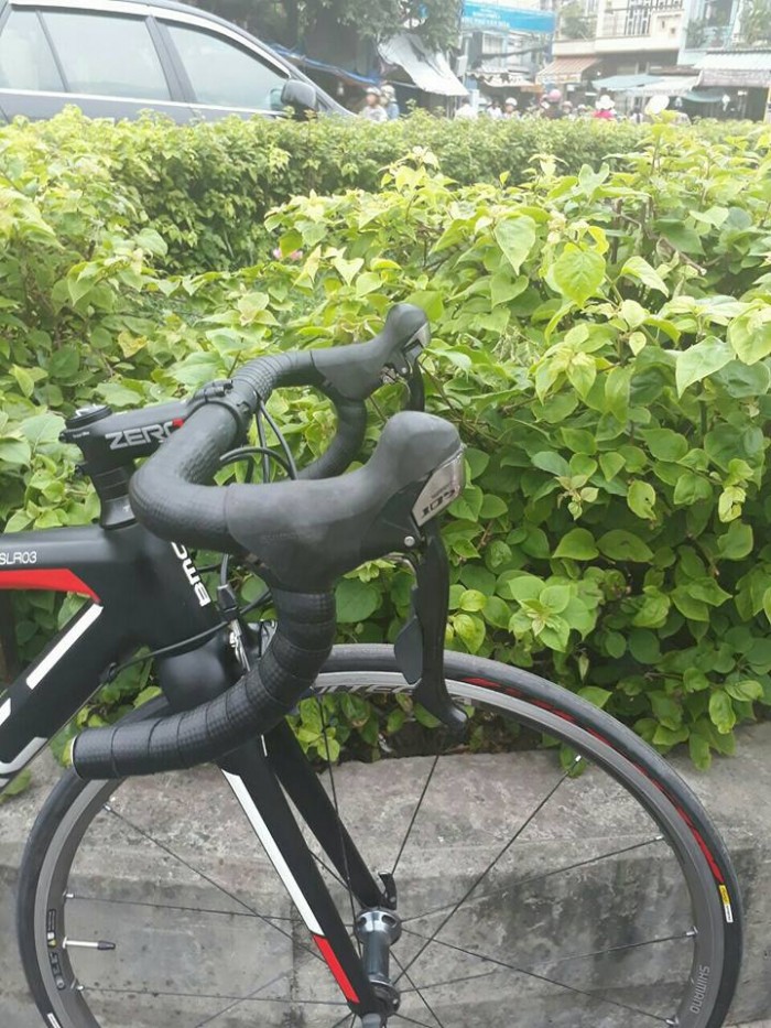 Roadbike cacbon BMC team machine SLR 03.Iike new