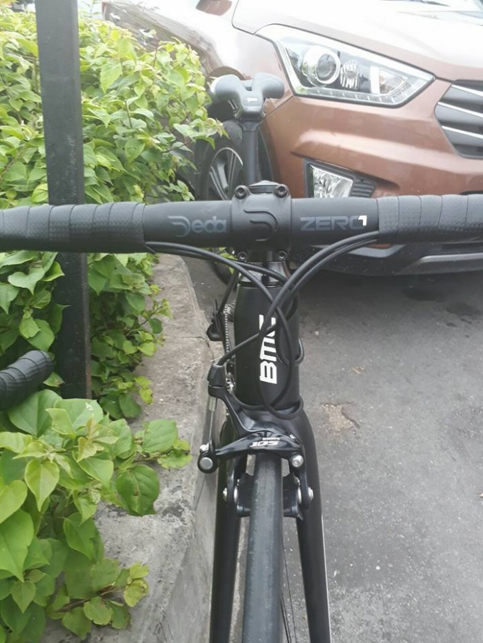 Roadbike cacbon BMC team machine SLR 03.Iike new