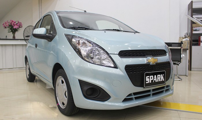 Chevrolet Spark Duo - Màu Xanh - Sở hưu xe ô tô chỉ 60 triệu