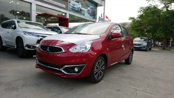 Mitsubishi Mirage 2017 xe nhập Thái màu đỏ có bản trả góp