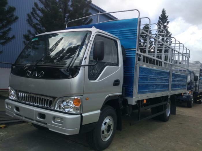 Đại lý xe tải Jac HFC1061K3 5 tấn 4.99 tấn máy Dongfeng hỗ trợ trả góp giá tốt