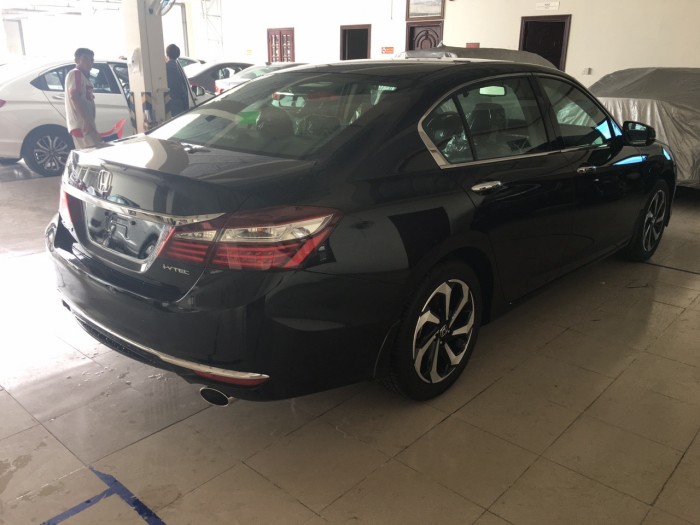 Honda Accord 2.4L EARTH DREAMS: