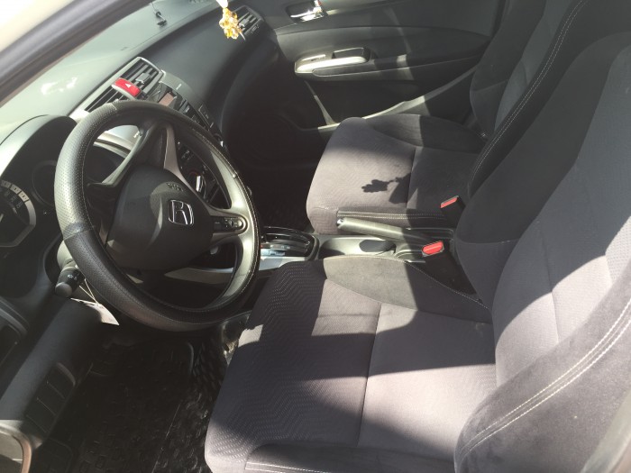 Bán Honda City sx 2013 màu trắng chạy lướt