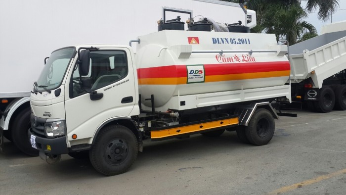 Cần bán xe Hino WU 342 130HD chuyên bồn nhiên liệu giá rẻ nhất Miền nam