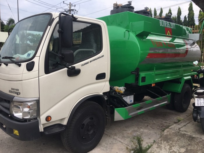 Cần bán xe Hino WU 342 130HD chuyên bồn nhiên liệu giá rẻ nhất Miền nam