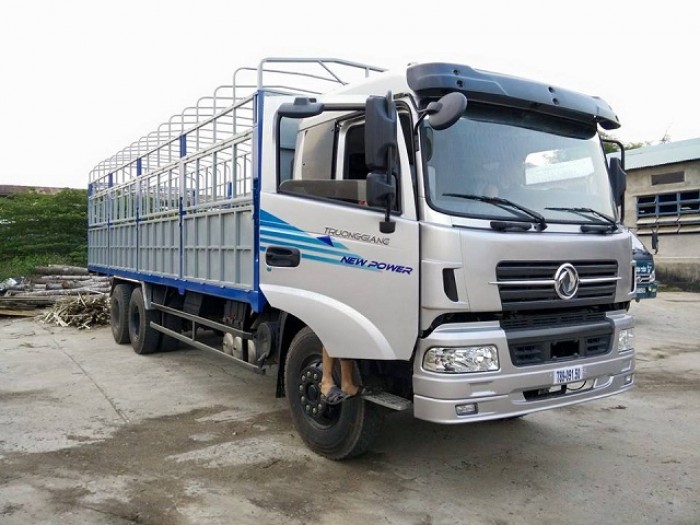 Giảm giá- Khi mua xe tải dongfeng trường giang 3 chân 13 tấn 13t ( dongfeng 13.3 tấn 14 tấn ) trả góp