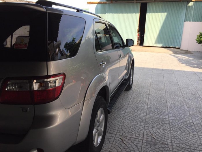 Cần cho ra đi chiếc Fortuner 2009 số sàn máy xe chạy nhiên liệu dầu êm ru
