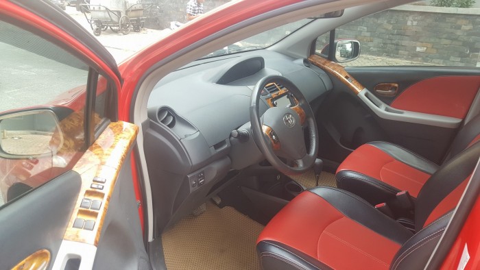 Cần bán xe Toyota Yaris 1.3at 2008 nhập khẩu Nhật Bản màu đỏ cực đẹp