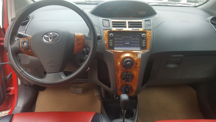 Cần bán xe Toyota Yaris 1.3at 2008 nhập khẩu Nhật Bản màu đỏ cực đẹp