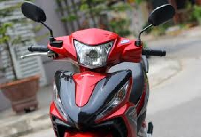 Honda Wave RSX Fi màu đỏ-đen bánh mâm thắng đĩa 2k14 chính chủ mới 95%