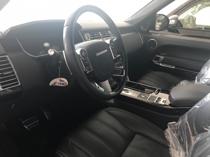 Bán Range Rover Autobiography 5.0 màu đen xe đẹp không tỳ vết