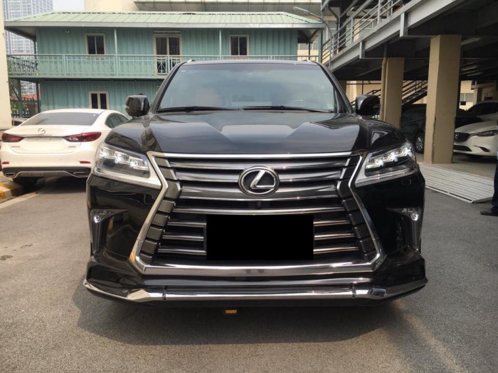 Cần bán chiếc Lexus LX570 2016 đ.ký 2017 màu đen vip
