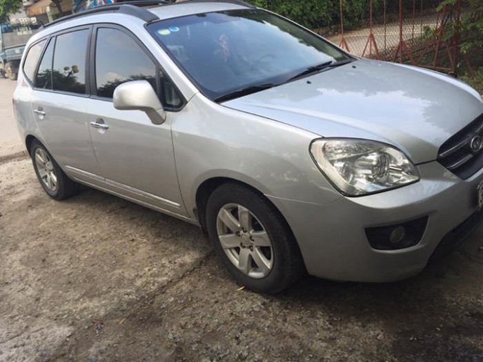 Cần bán xe Kia Carens 2008 màu bạc số sàn máy dầu nhập khẩu Korea,