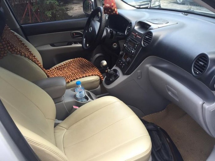 Cần bán xe Kia Carens 2008 màu bạc số sàn máy dầu nhập khẩu Korea,