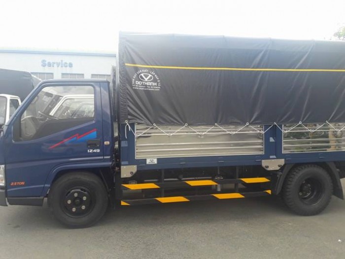 Hyundai IZ49 2,4 tấn Đô Thành. Xe Hyundai 2,4 tấn vào thành phố.