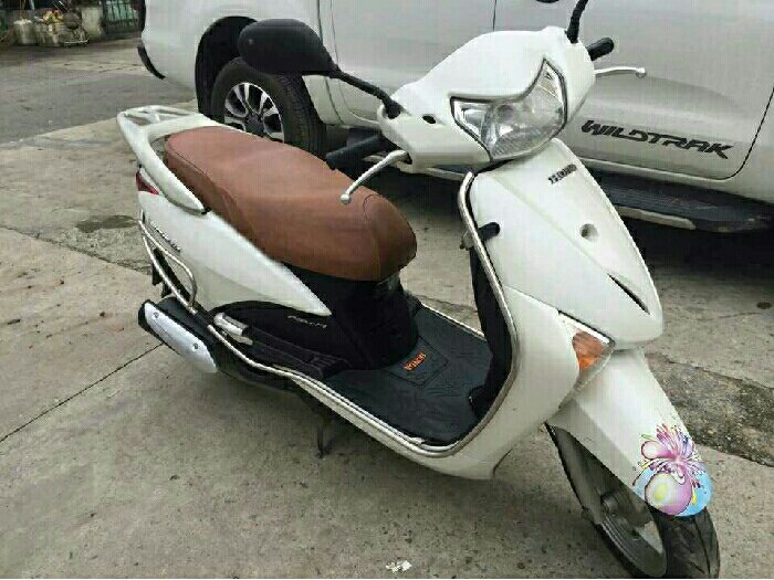 Cần bán xe scr đẹp