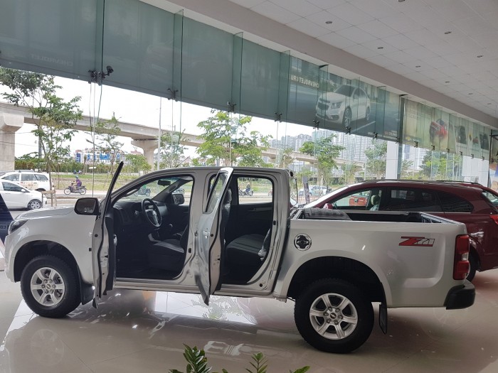Chevrolet Colorado 2017 2.5(4x2) Giá Cam Kết Tốt Nhất Miền Nam