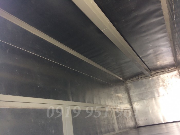 Xe Hino Fg8jpsc 9,4 tấn thùng kín cánh dơi