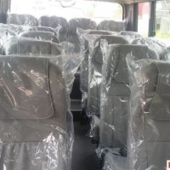Hyundai đồng vàng county 29 chỗ vay vốn đến 85% mới 100%