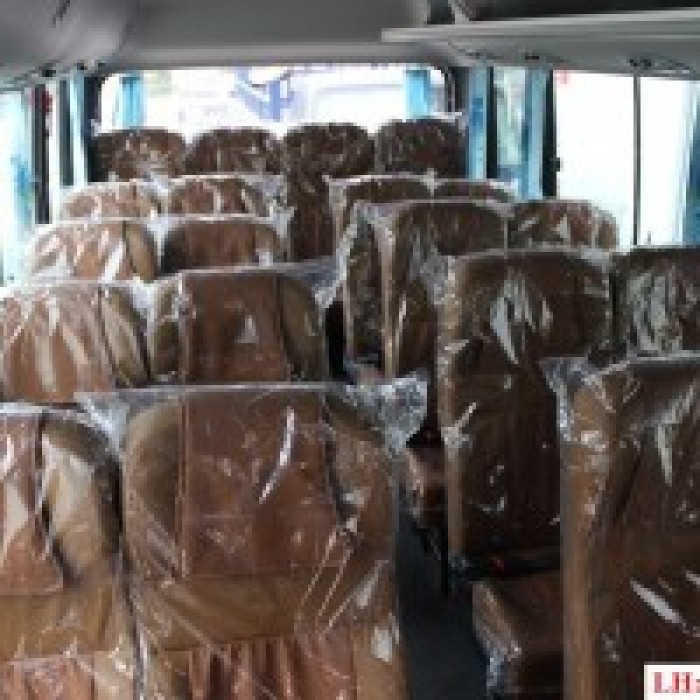 Hyundai đồng vàng county 29 chỗ vay vốn đến 85% mới 100%