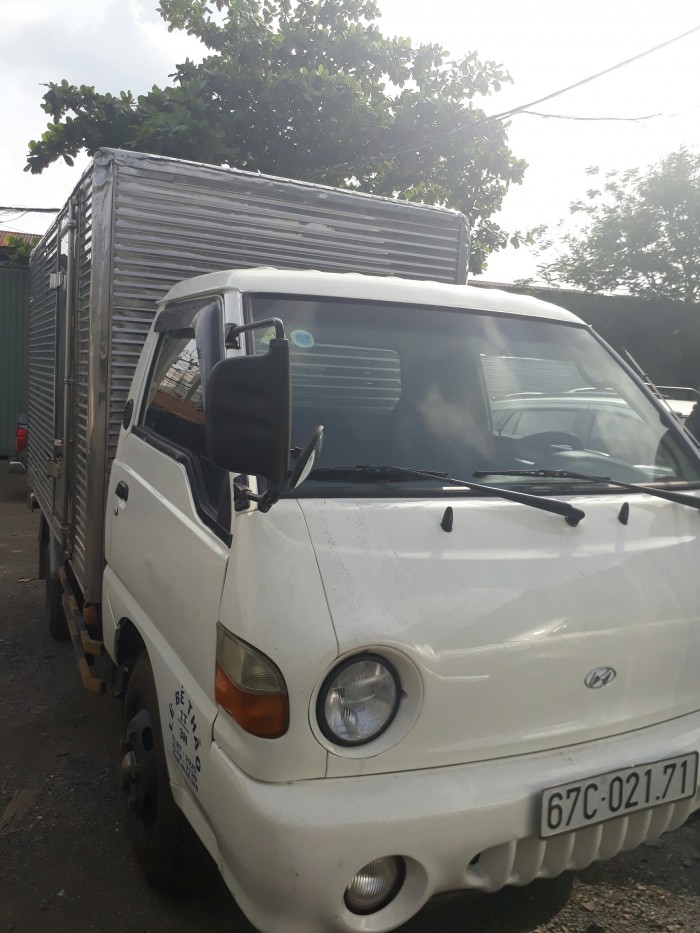 Xe đã qua sử dụng HYUNDAI 1T25, đời 2009, thùng kín xe đẹp